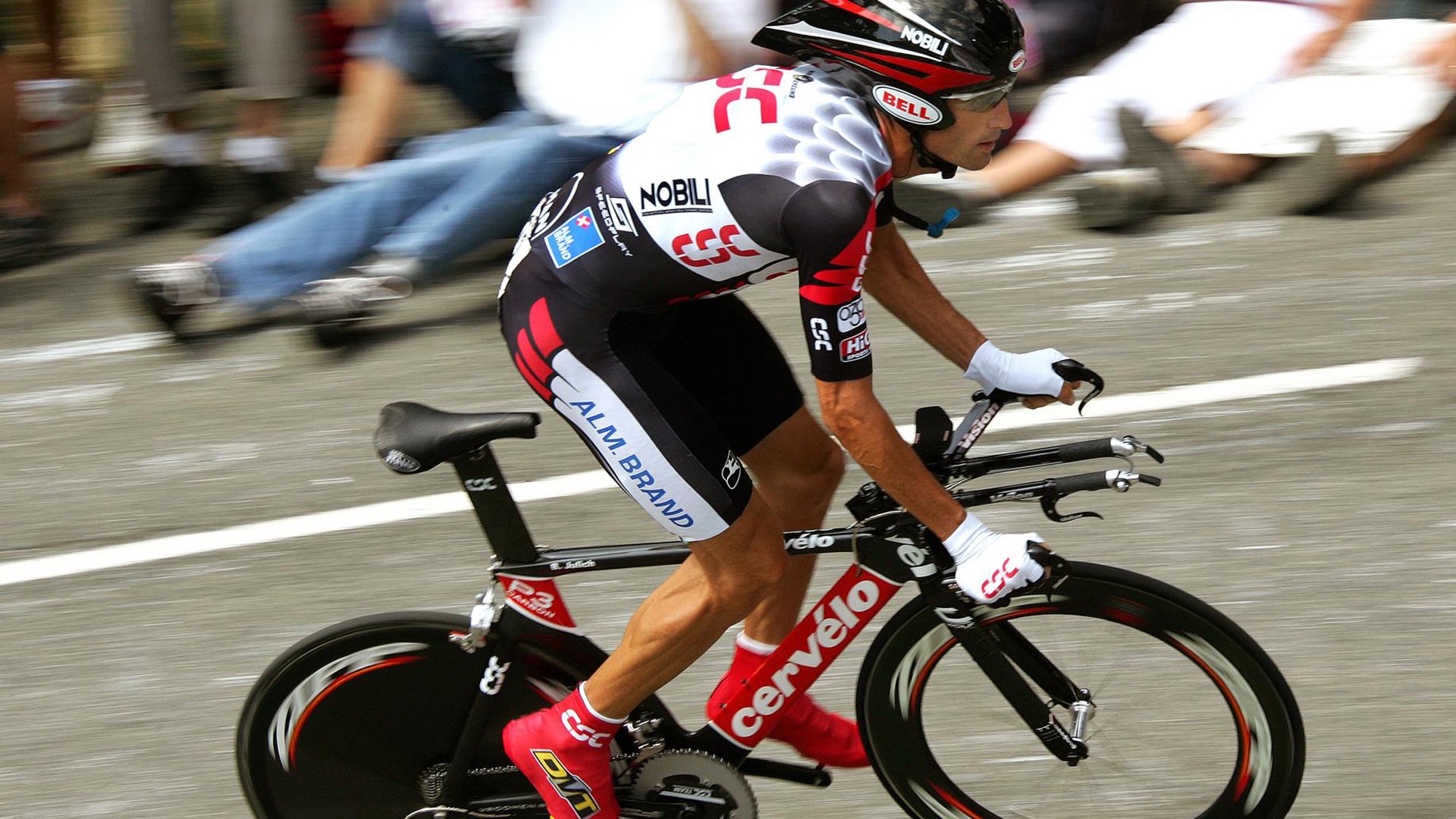 _世界摔跤锦标赛：激情与力量的完美结合_，2021世界摔跤比赛视频大全